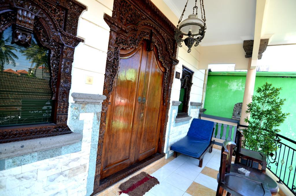 Lori Beach Inn Семиньяк Экстерьер фото